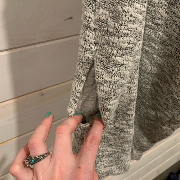 Splendid | Grey Knit Vest Cardigan - Picture 2 of 7